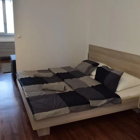 Apartamento 22nd Uprising Square