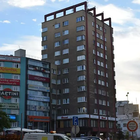 22nd Uprising Square Apartamento