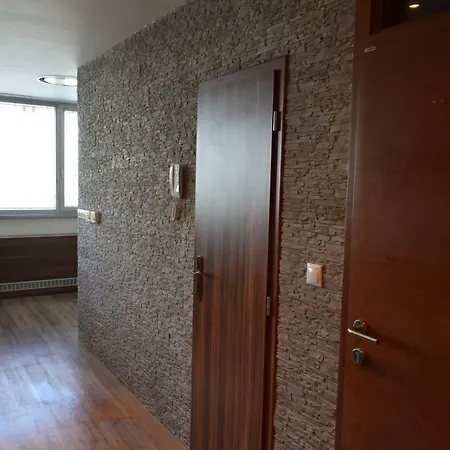 Apartament 22nd Uprising Square *