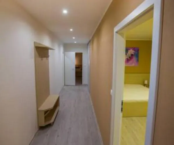 Apartamento 22nd Uprising Square Bratislava