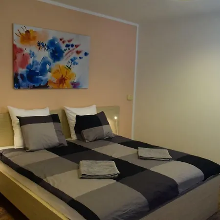 22nd Uprising Square * ブラチスラヴァ